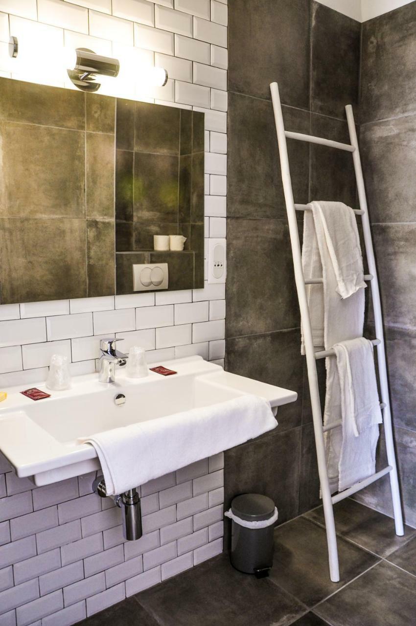 Hotel Les Arbousiers カルヴィ エクステリア 写真